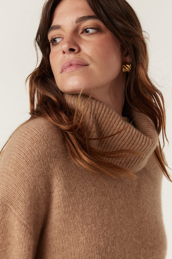 Pure Cashmere Weekend Jumper - Camel-Jumpers-Cable Melbourne