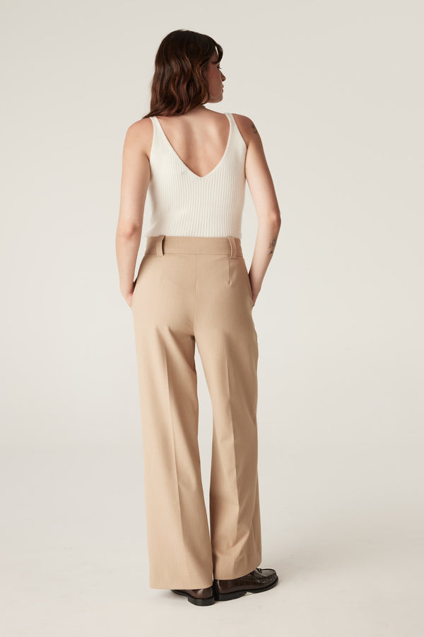 Pure Cashmere Rib Singlet - Milk-Tops-Cable Melbourne