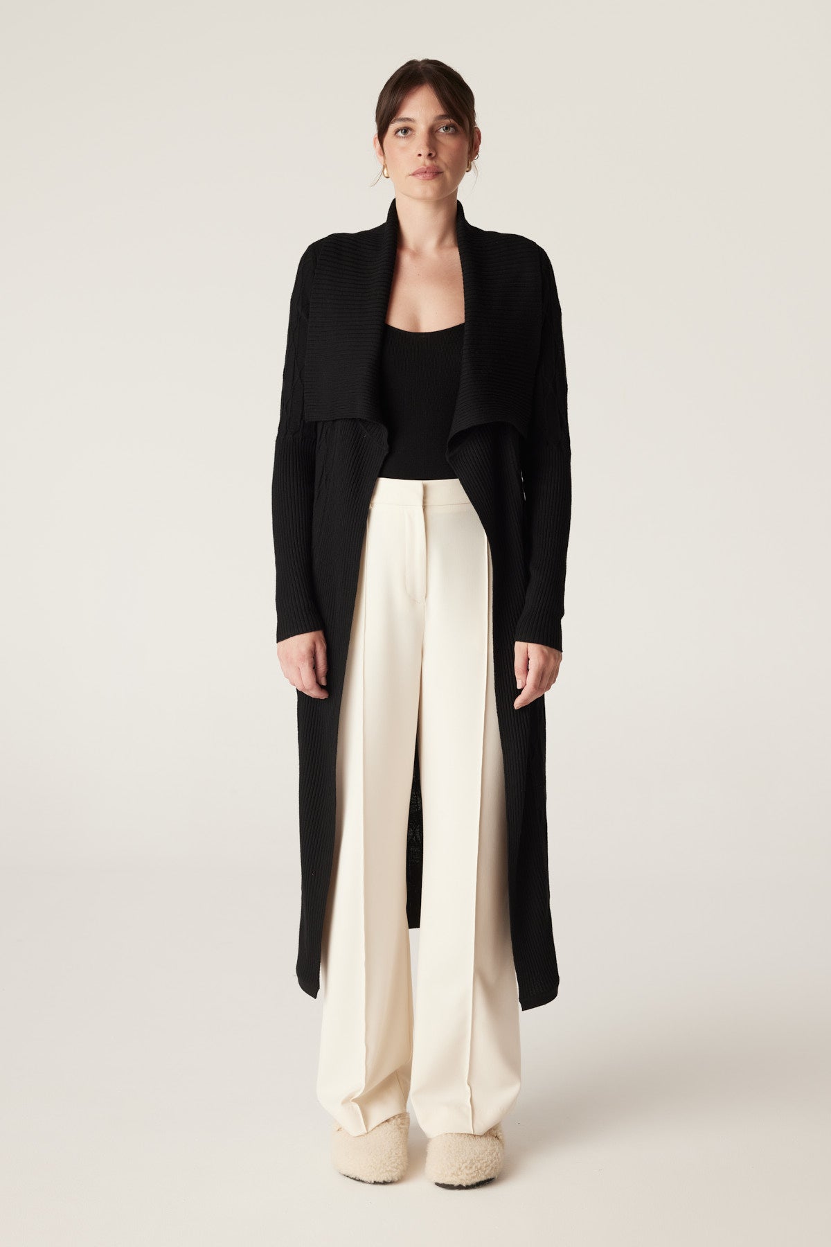 The Beaumont Merino Cardigan - Black