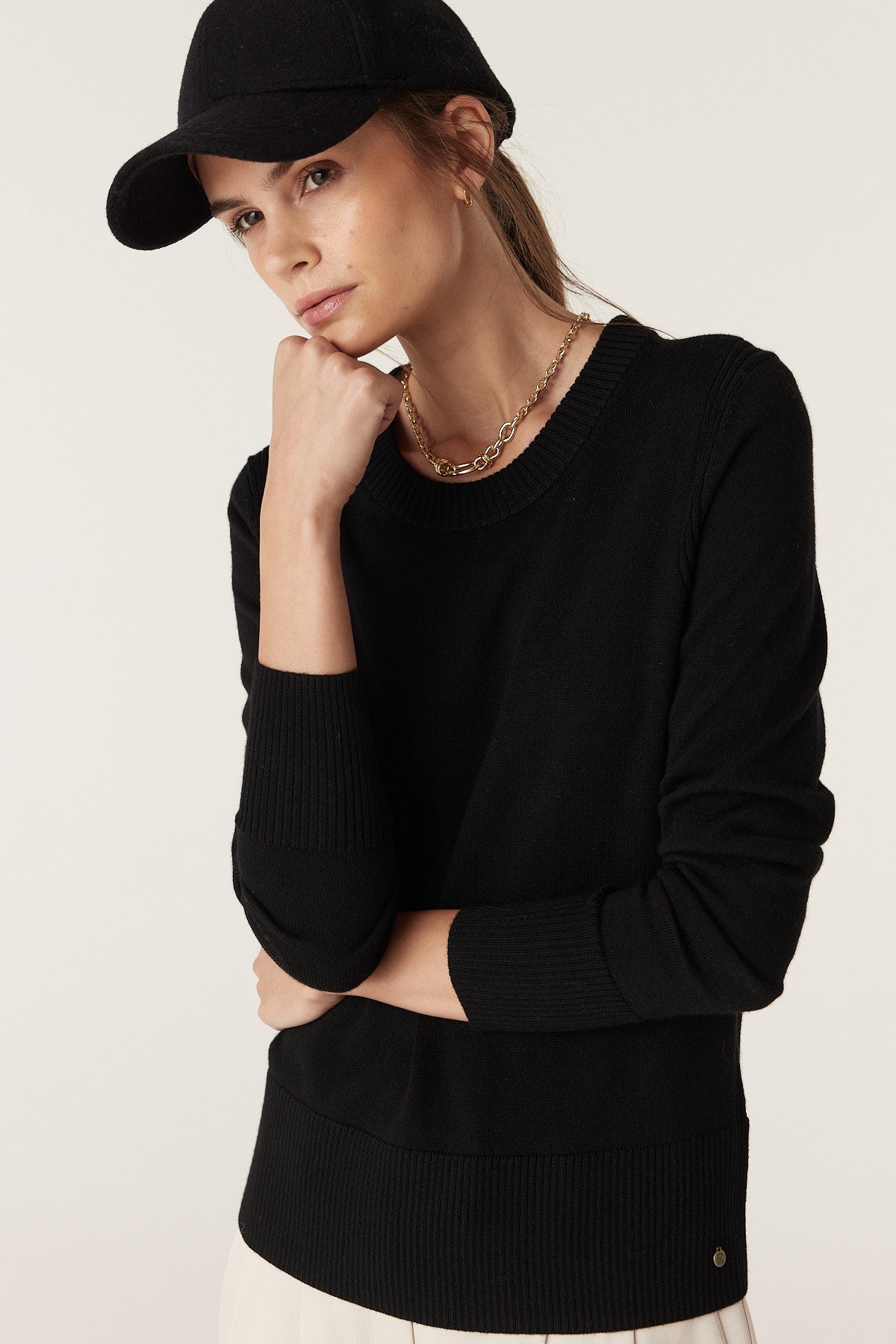 The Midlands Merino Jumper - Black – Cable Melbourne