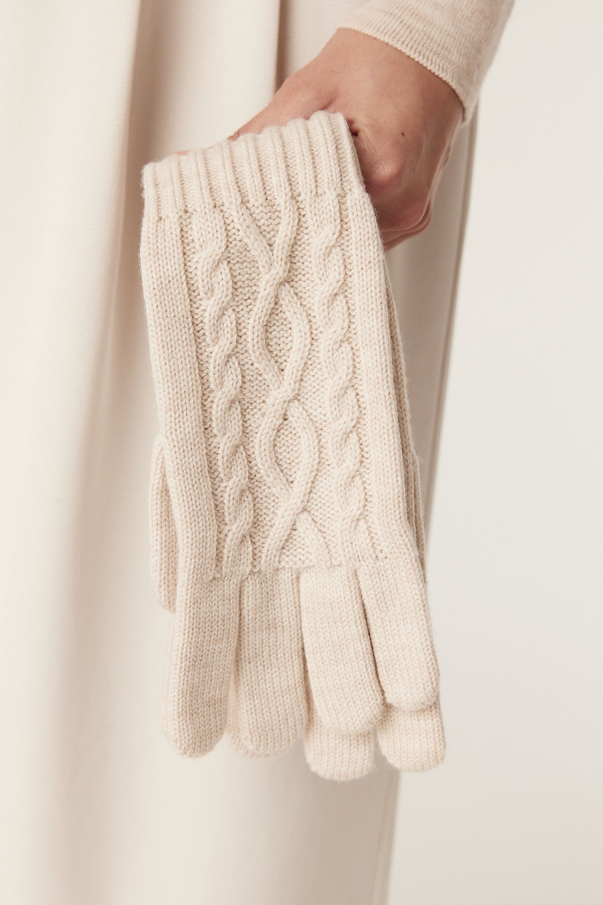 Merino Wool Gloves - Oatmeal