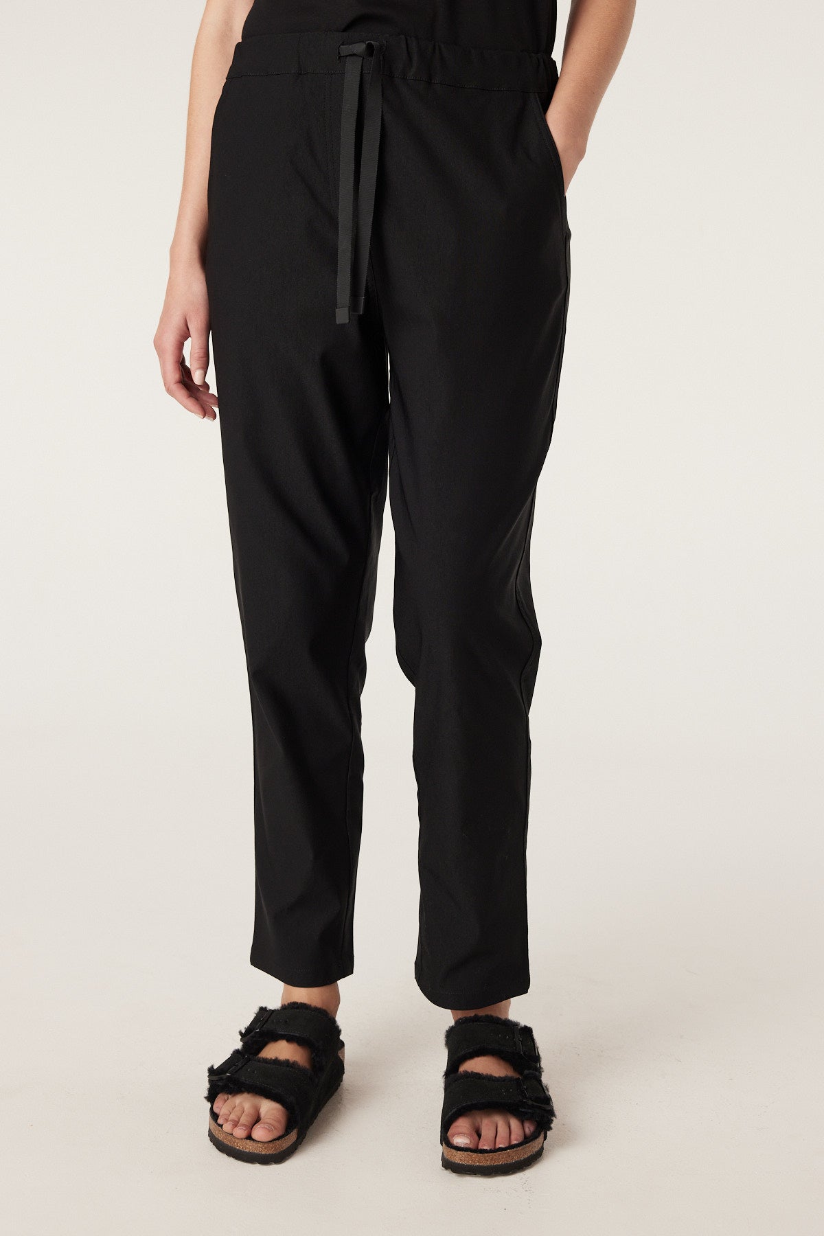Zoe Jogger - Black – Cable Melbourne