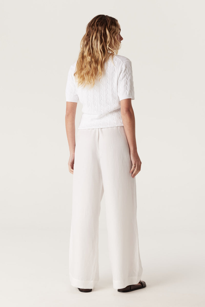 CSS24436_WHT_05_shtdnd_1717566782