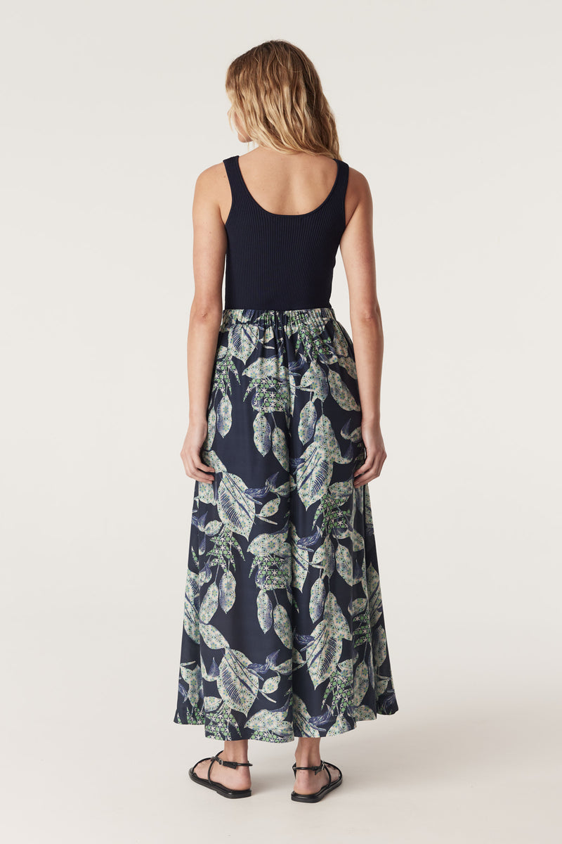 CSS24600_NVY_5_rl3csu_1724979913