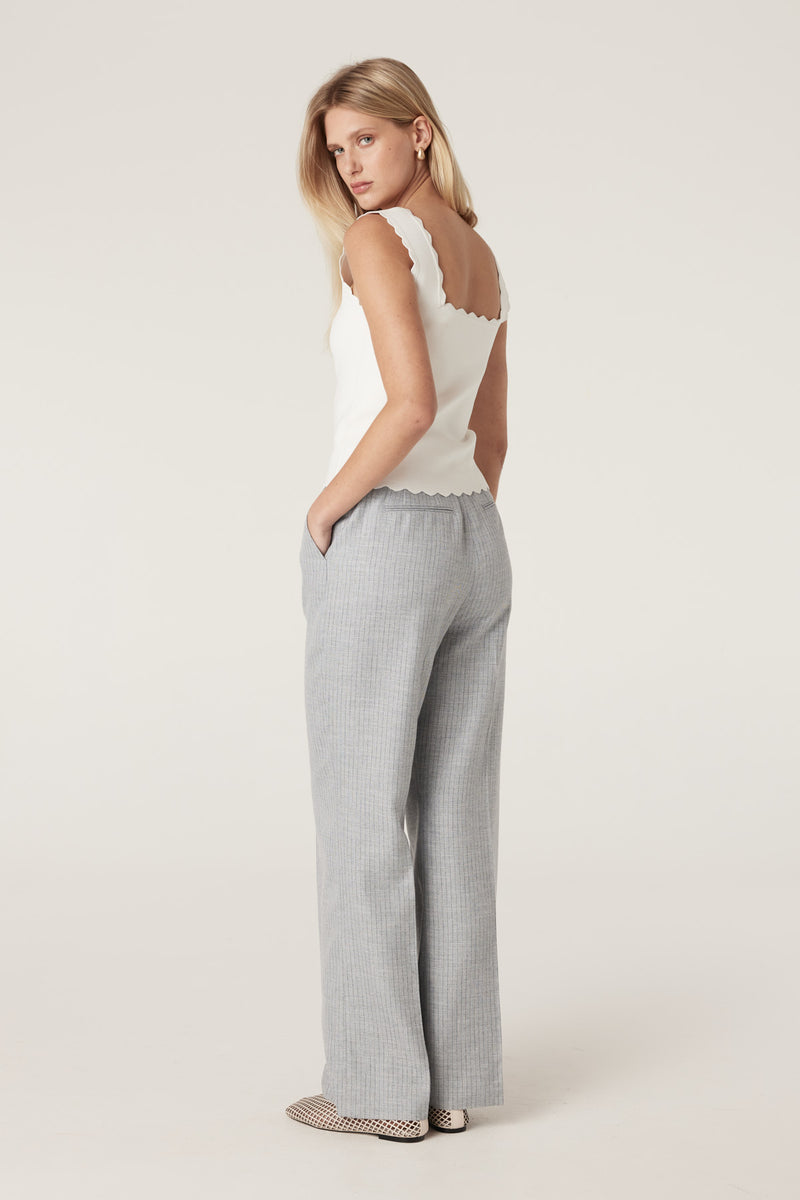 Villa Crepe Knit Scallop Tank - White-Tops-Cable Melbourne