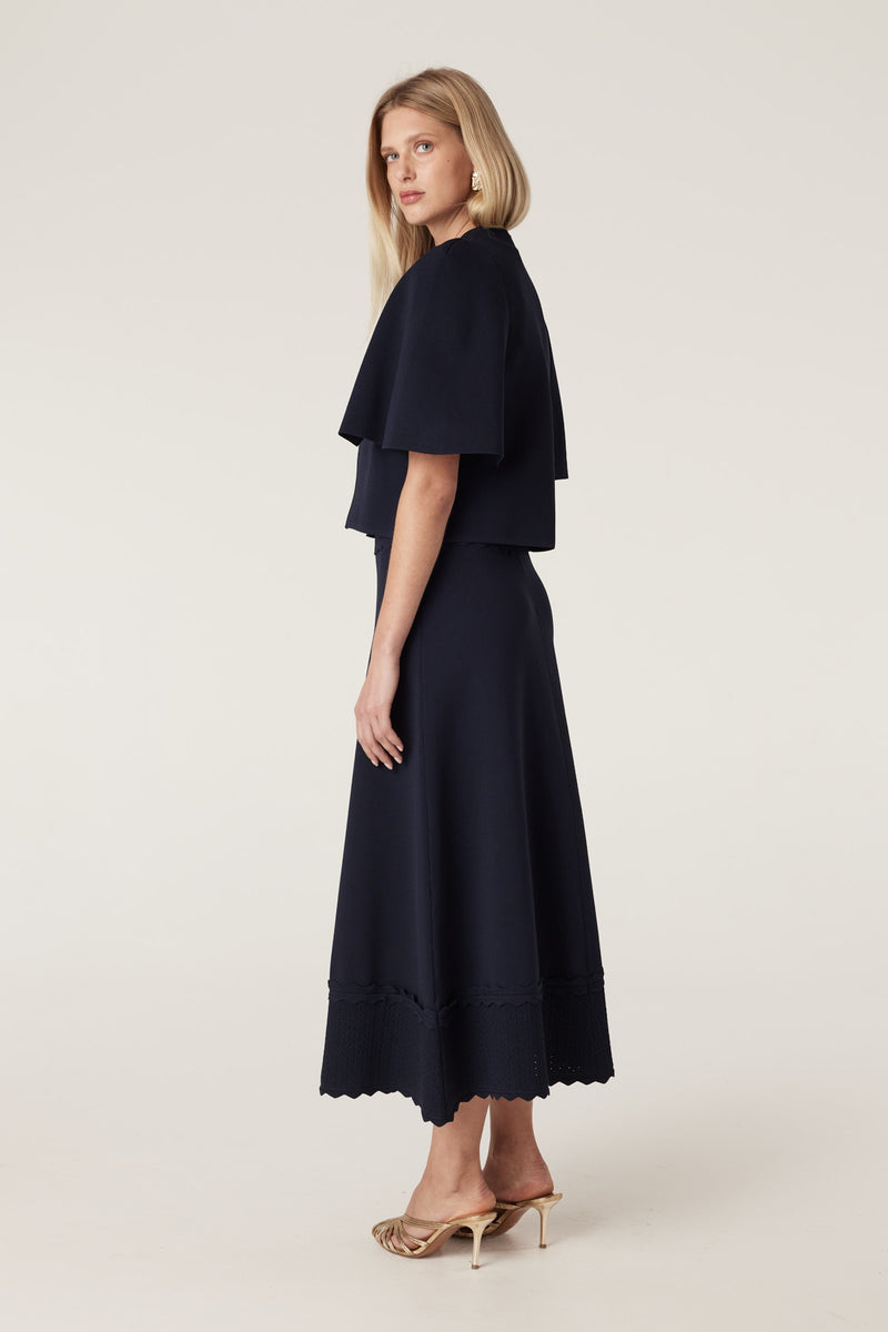 CSS25203_NVY_5_umf6rx_1748388339