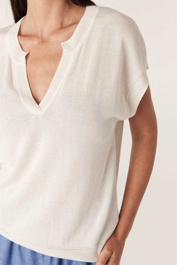CSS25218_WHT_06_s2vgts_1757375216