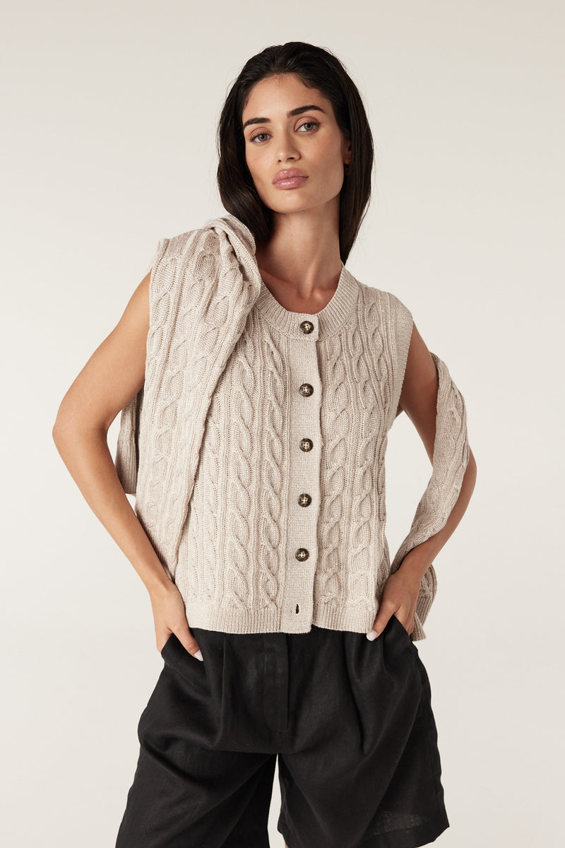 CSS25229_NAT_06_usadg7_1757375261