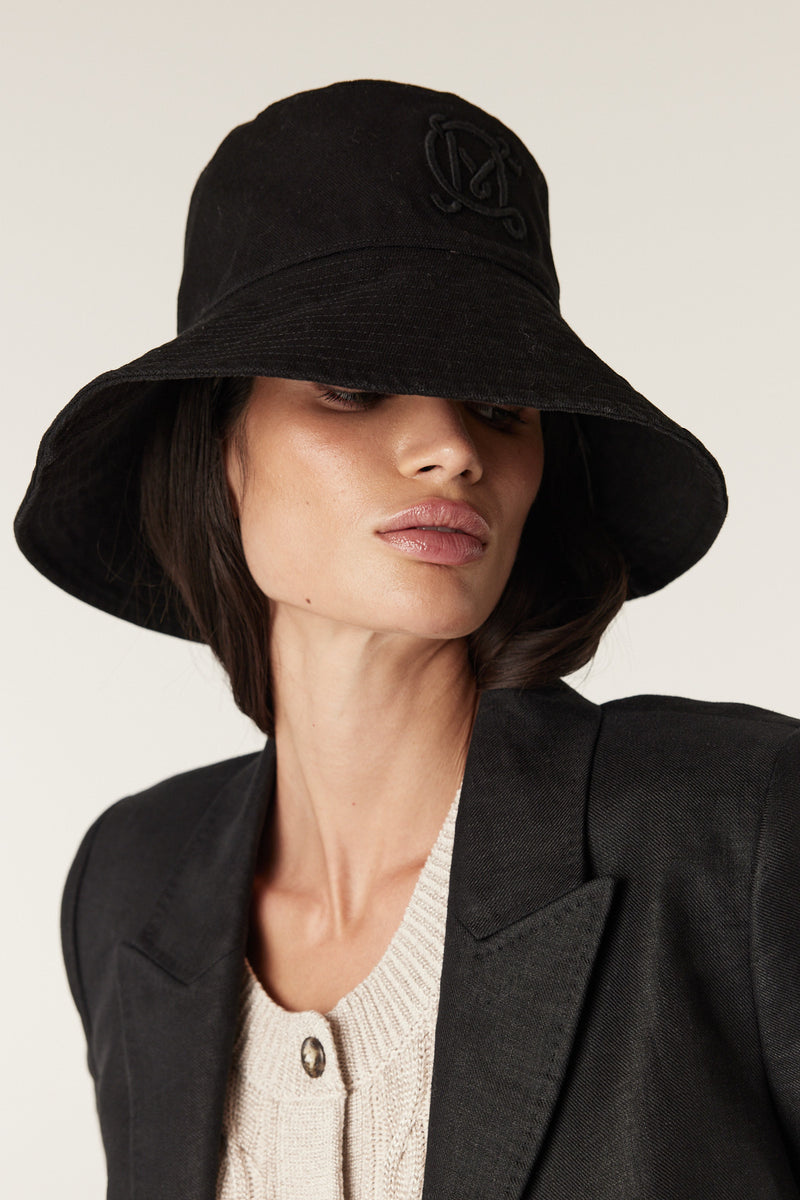 CSS25301_BLK_01_e4wjxj_1757376016