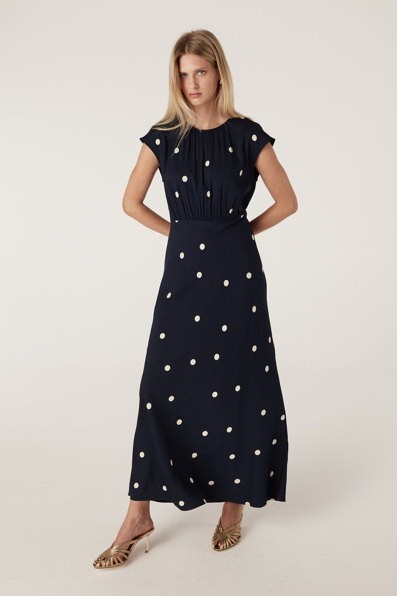 CSS25308_NVY_6_luxzh3_1748391786