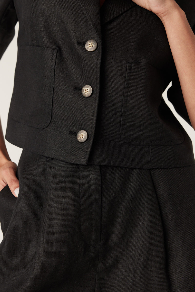 CSS25364_BLK_06_jievf4_1757375930