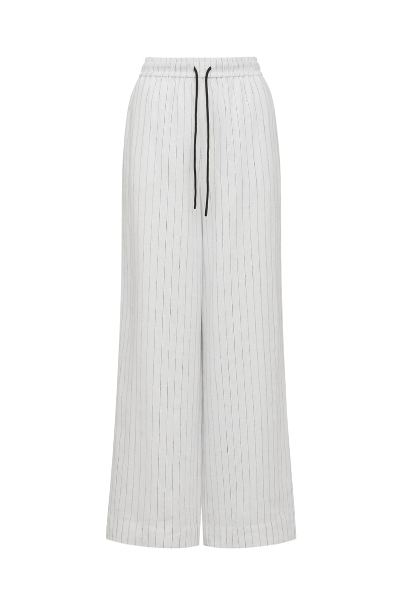 CSS25397_WHT_02_hgwxtf_1757378712