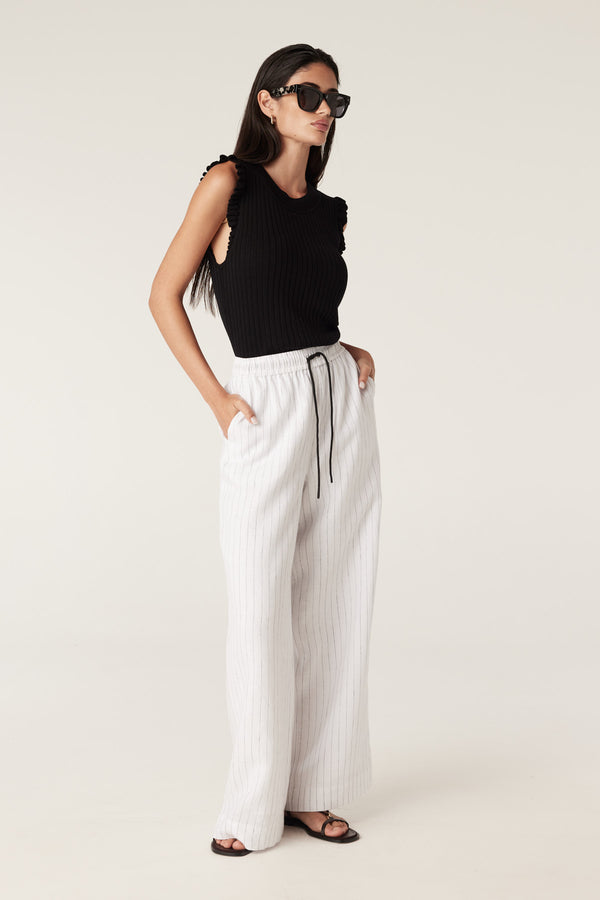 CSS25397_WHT_04_dchq2k_1757377543