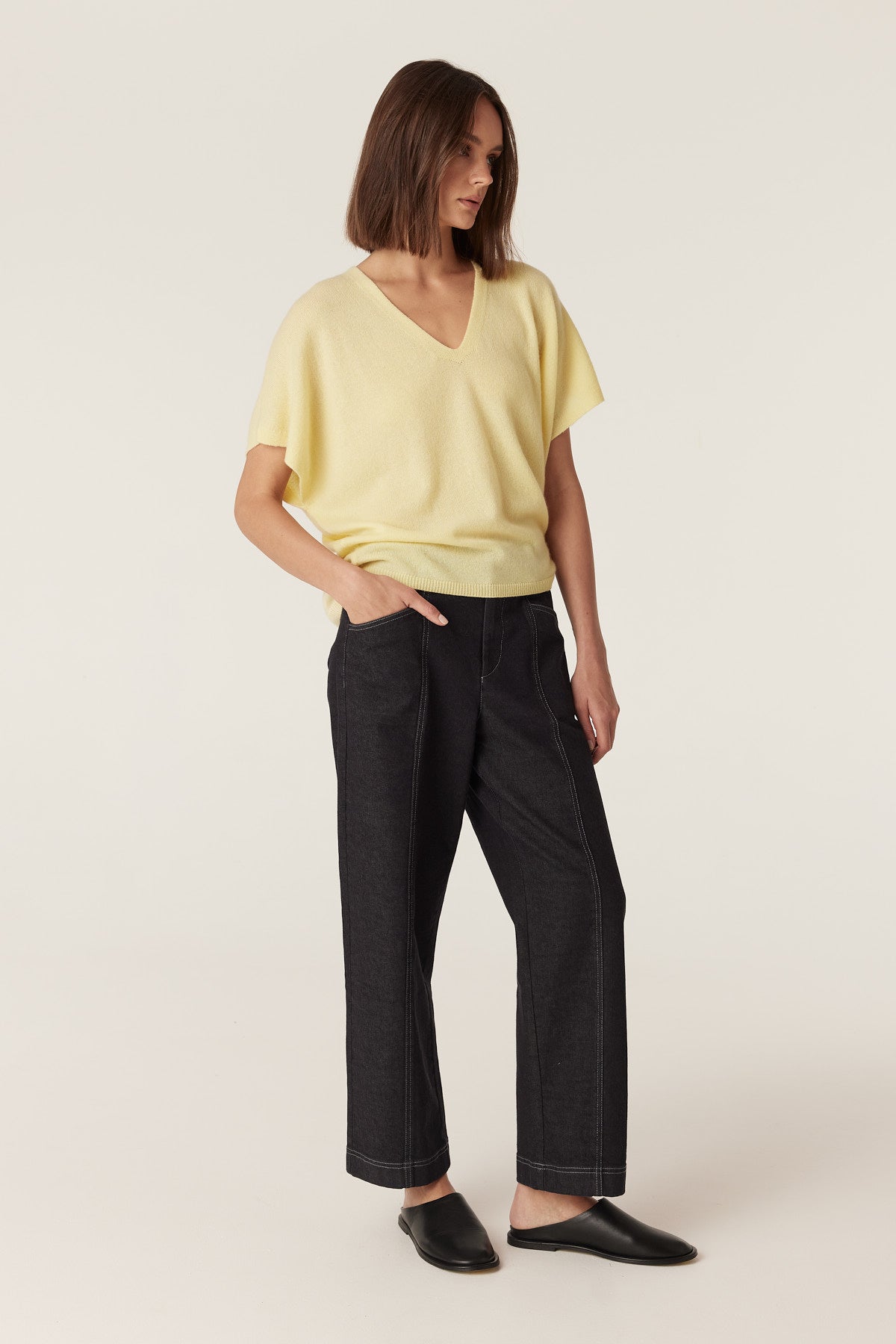 Cashmere V Relaxed Top - Buttermilk – Cable Melbourne