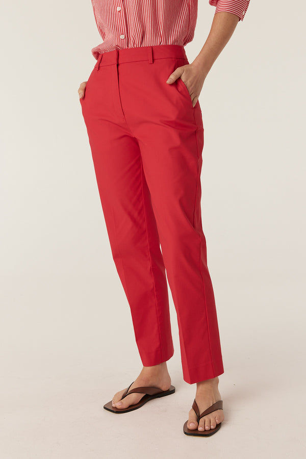 CSS26609_RED_03_hxvuuz_1786492790