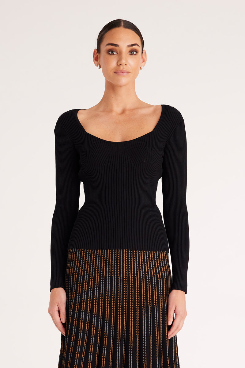 CAW23119_Black_01_dtcljs_1673310866