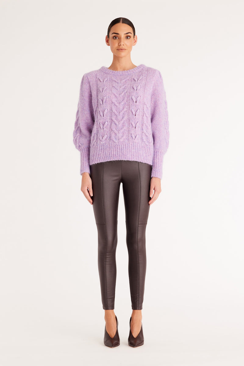 CAW23131_Lavender_07_cqy9md_1673310880