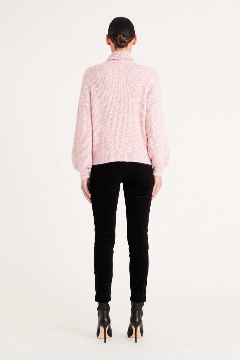 CAW23137_Blush_05_tujc1t_1677556266