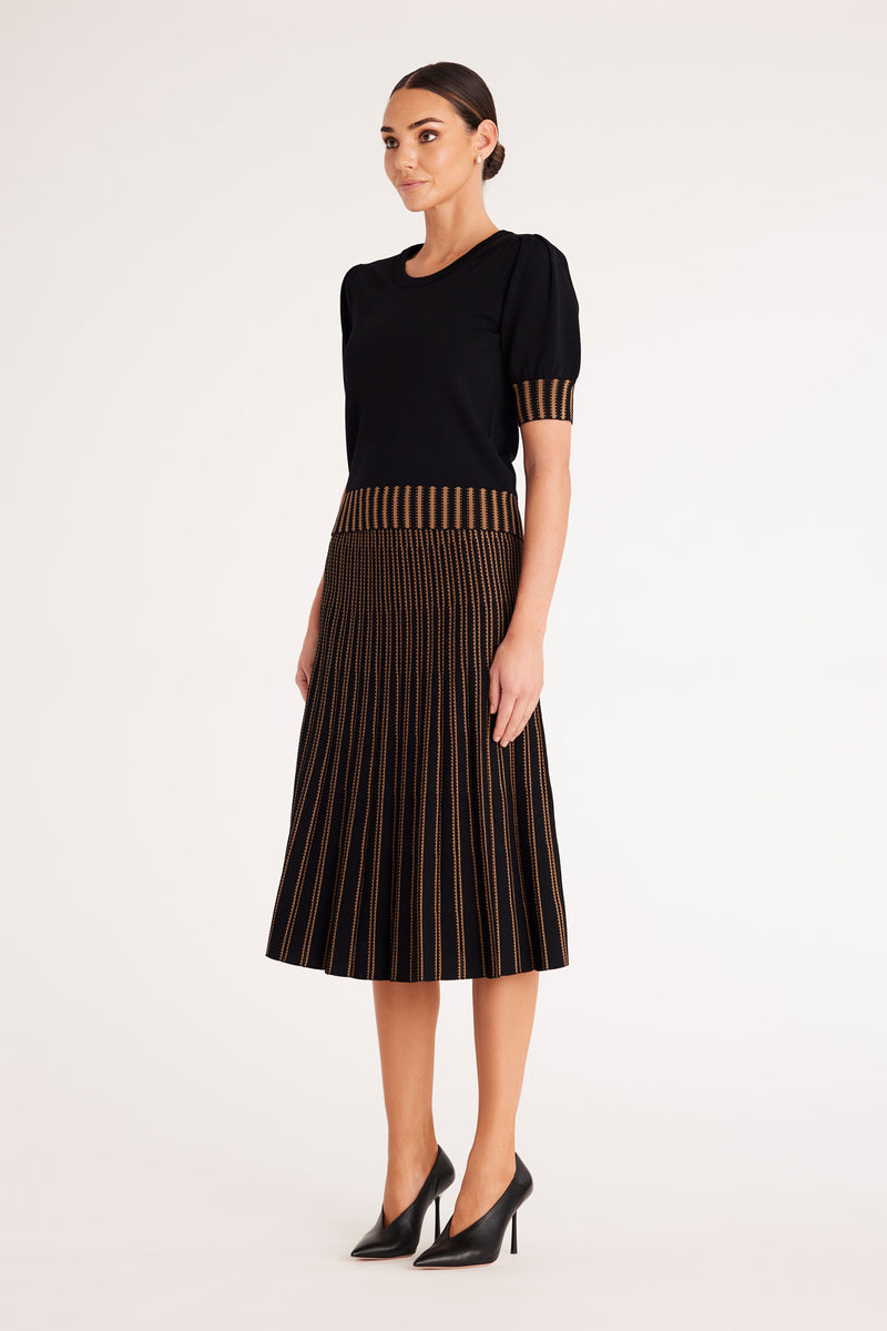 CAW23152_Black_04_cvkjsc_1673310892