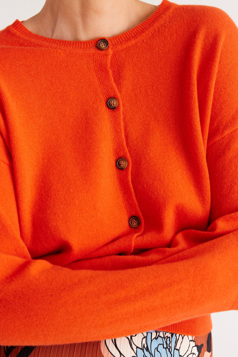 CAW23157_Mandarin_03_rlmq3y_1673310897