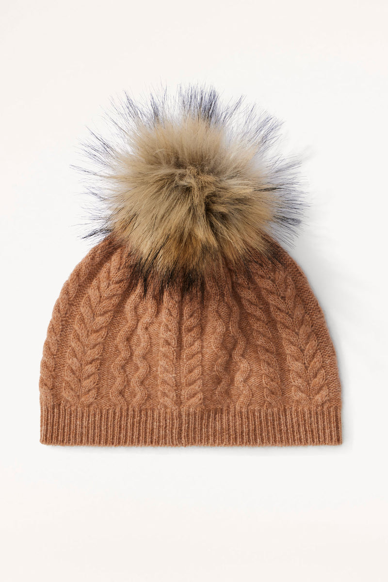 CAW23168_Camel_02_bfnkpo_1673311193