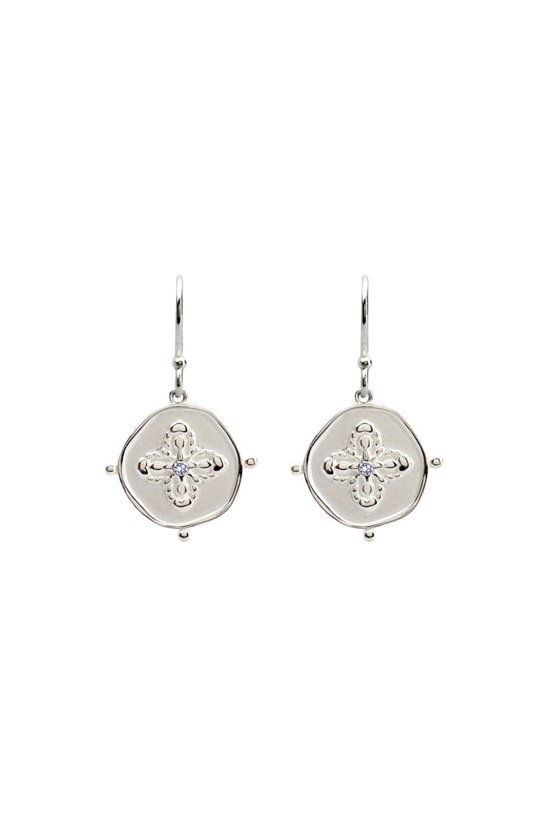 CS20456_SILVER_1_nfvspg_1598414372