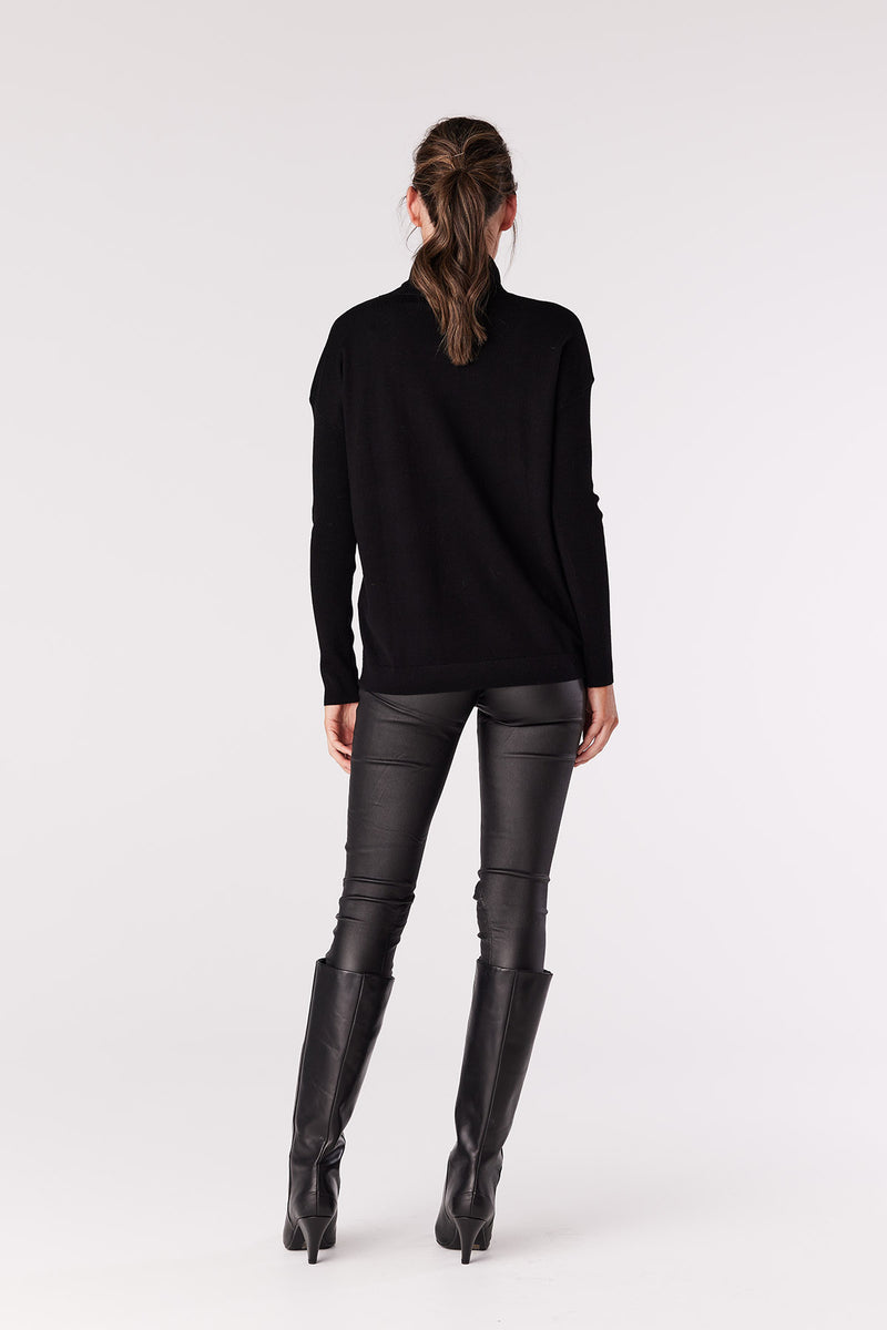 CS22119_BLACK_3_uvpkzz_1649825850