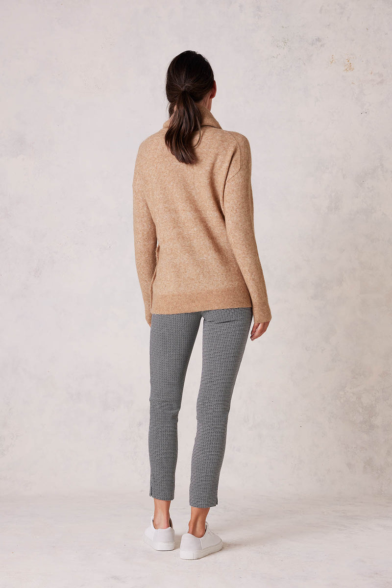CS22143_CARAMEL_4_gle8ep_1648434803