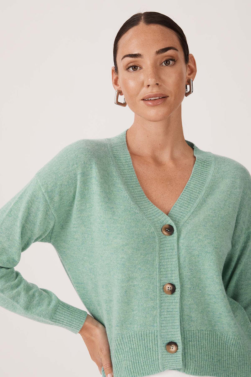 CS22515_SEAFOAM_3_cm25ve_1660701348