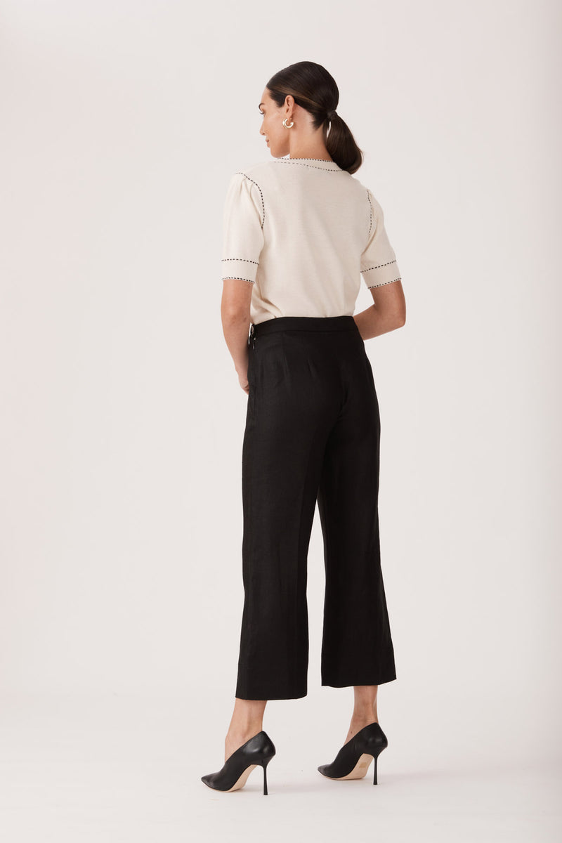 CS22550_BLACK_5_h9xoc8_1657261686