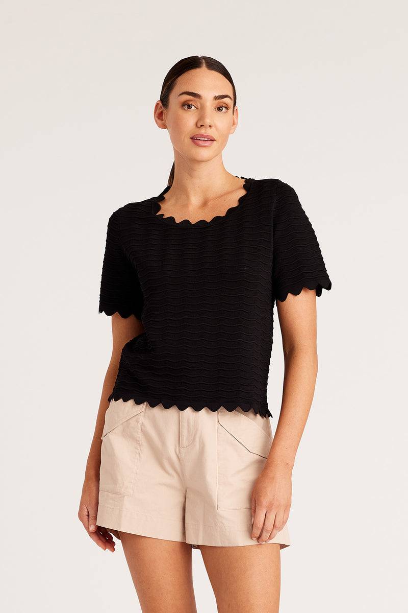 CSS22604_Black_01_kvmfrx_1671418382