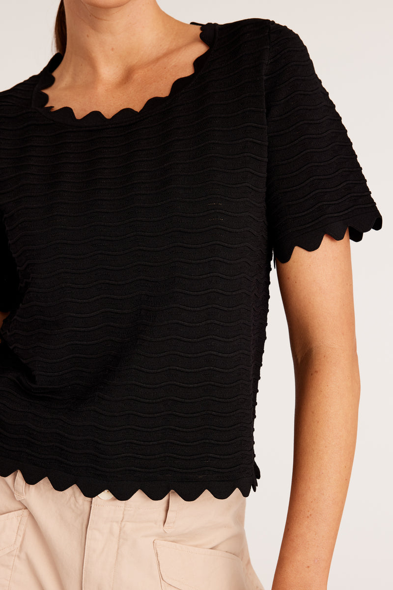 CSS22604_Black_04_axgemf_1666586762