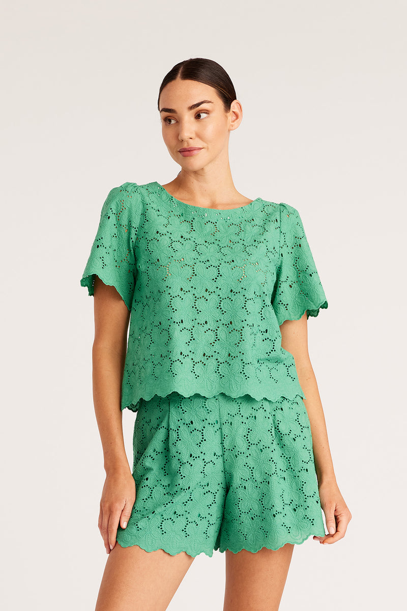 CSS22636_Green_01_njuyvn_1671424046