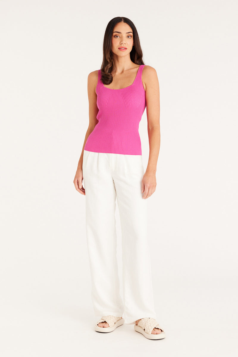 CSS23313_Magenta_01_dptc1a_1689041424