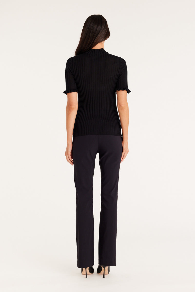 CSS23321_Black_05_u4w3az_1688944793