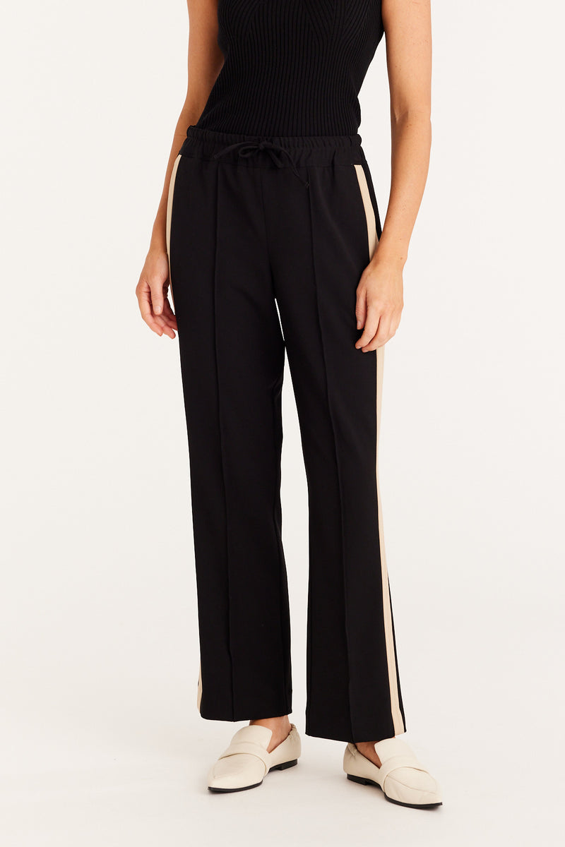 CSS23370_Black_02_jvpj7x_1688944774