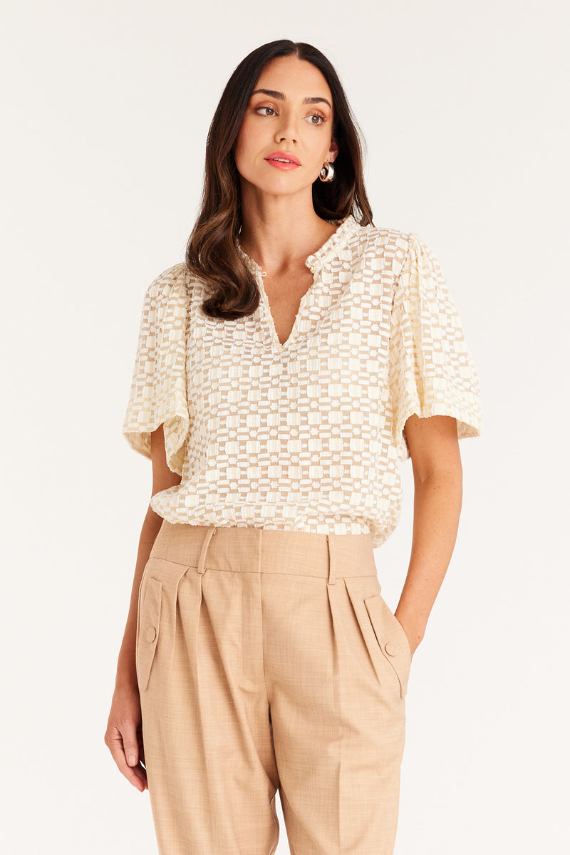 CSS23389_Cream_02_kozmp8_1688966244
