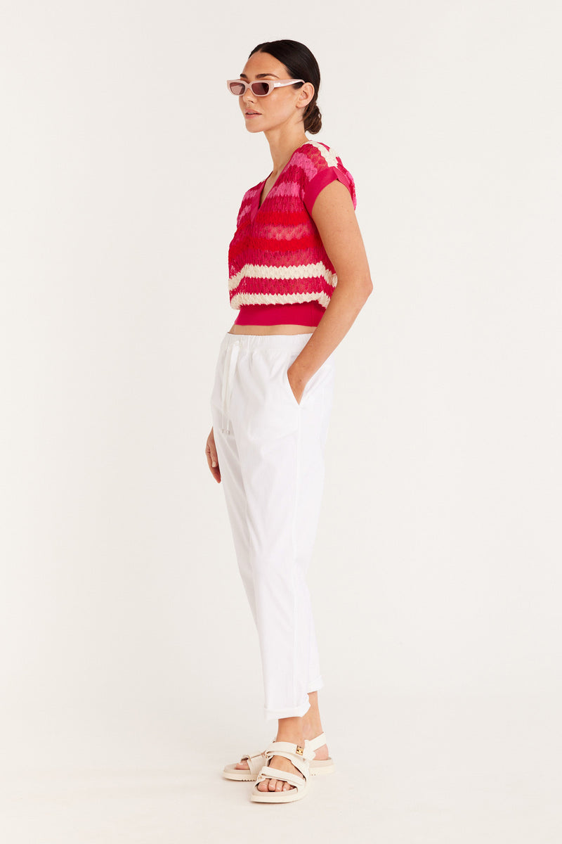 CSS23415_PinkStrip_04_oitbrj_1695781949