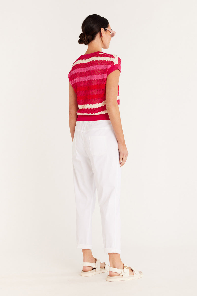 CSS23415_PinkStrip_05_lukc8t_1695781949